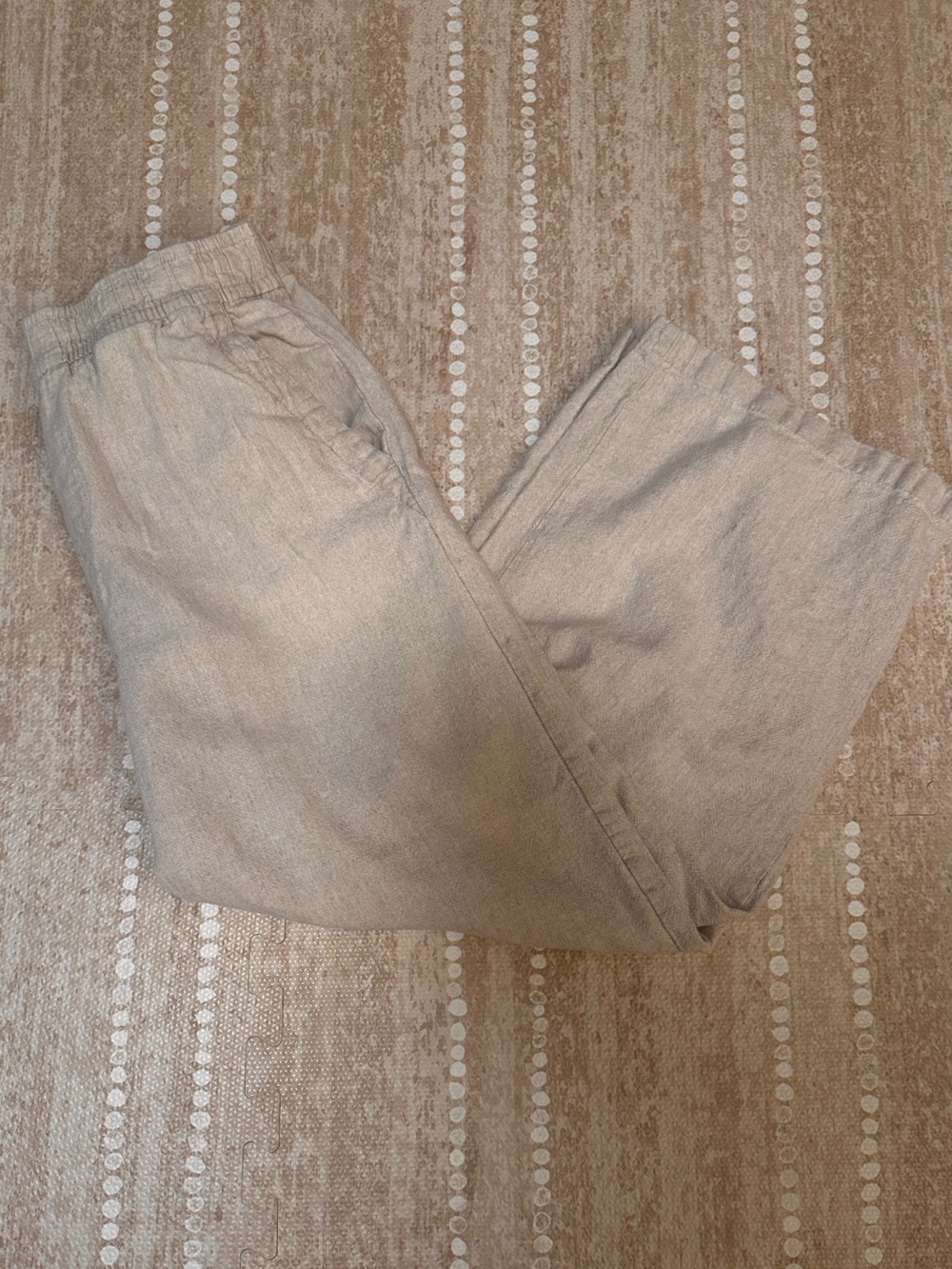 Old Navy Women's Cropped Linen-Blend Pants in Light Tan